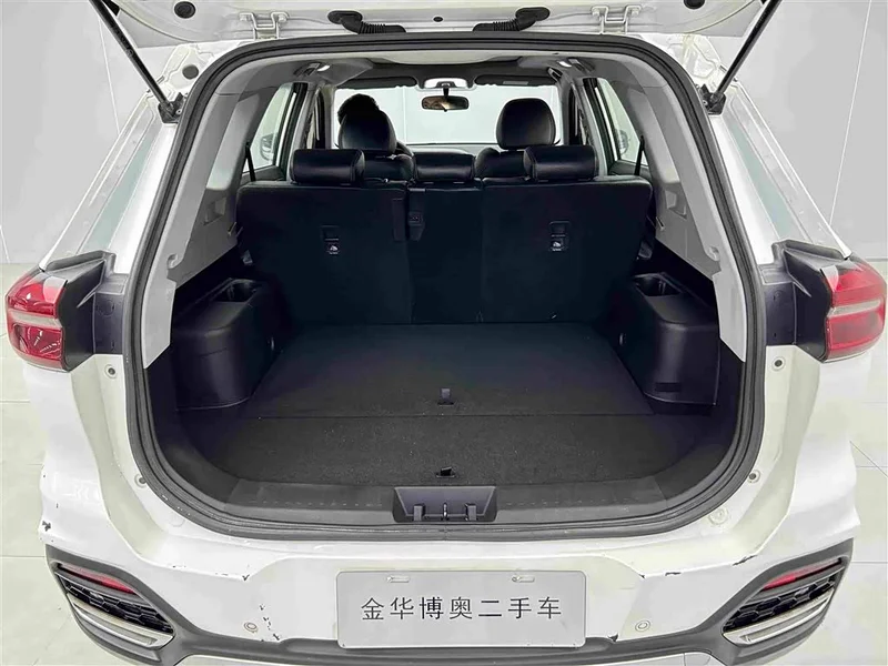 Chery Tiggo 8 — фото 6