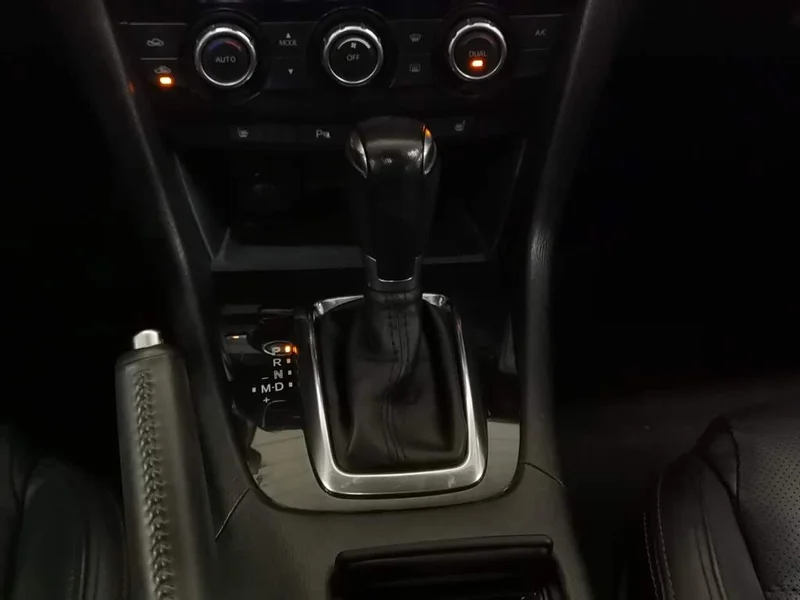 Mazda Atenza — фото 13