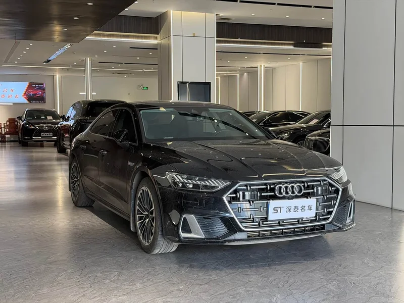 Audi A7L — фото 3