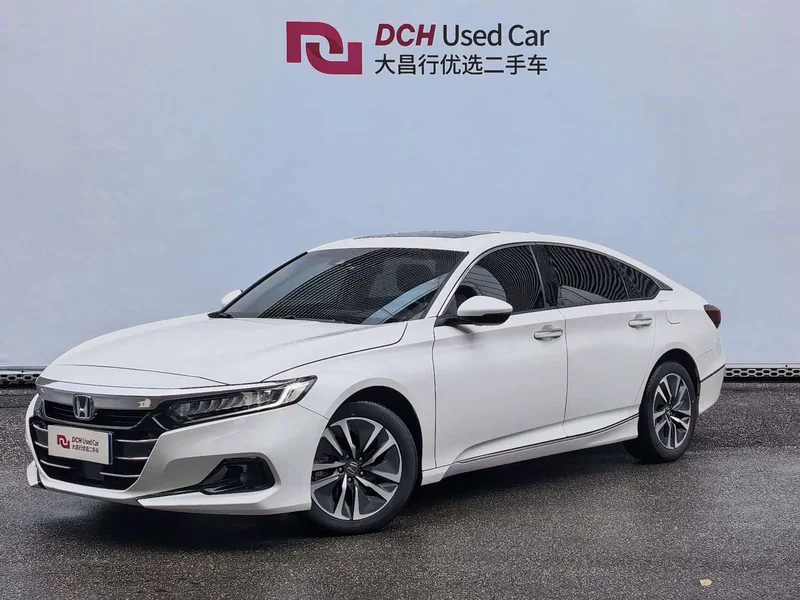 Honda Accord — фото 1