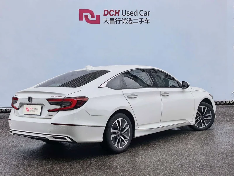 Honda Accord — фото 4