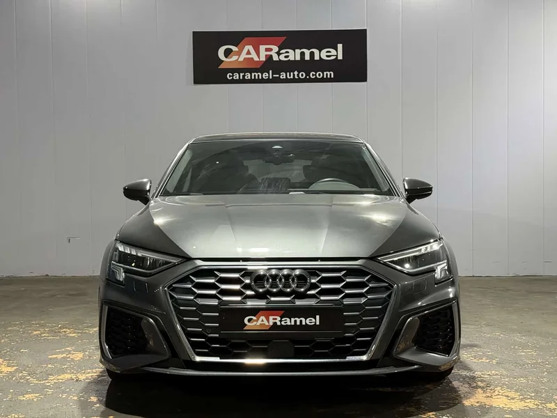 Audi A3 — фото 1
