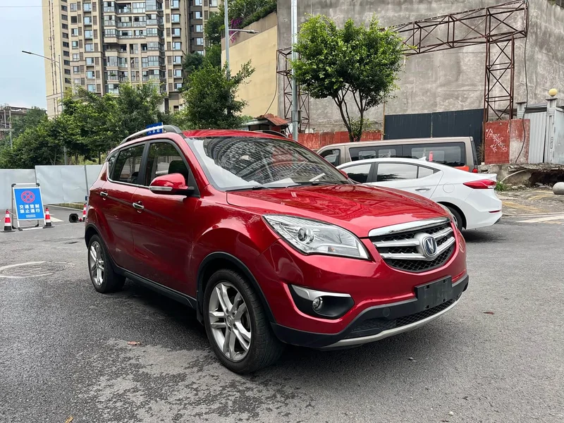 Changan CS35 — фото 3