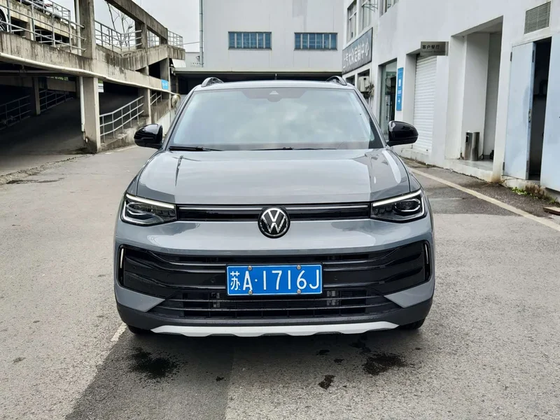 Volkswagen Tharu — фото 4