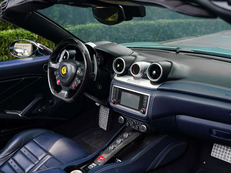 Ferrari California T — фото 14