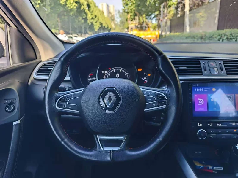 Renault Kadjar — фото 8