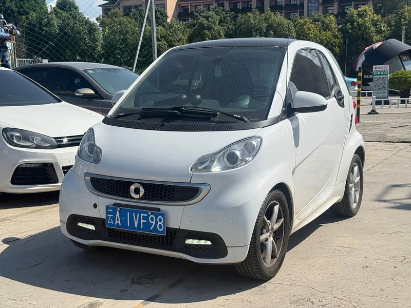 Smart Fortwo — фото 1