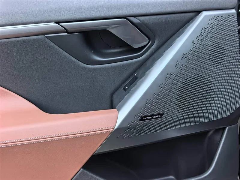 BMW i5 — фото 15