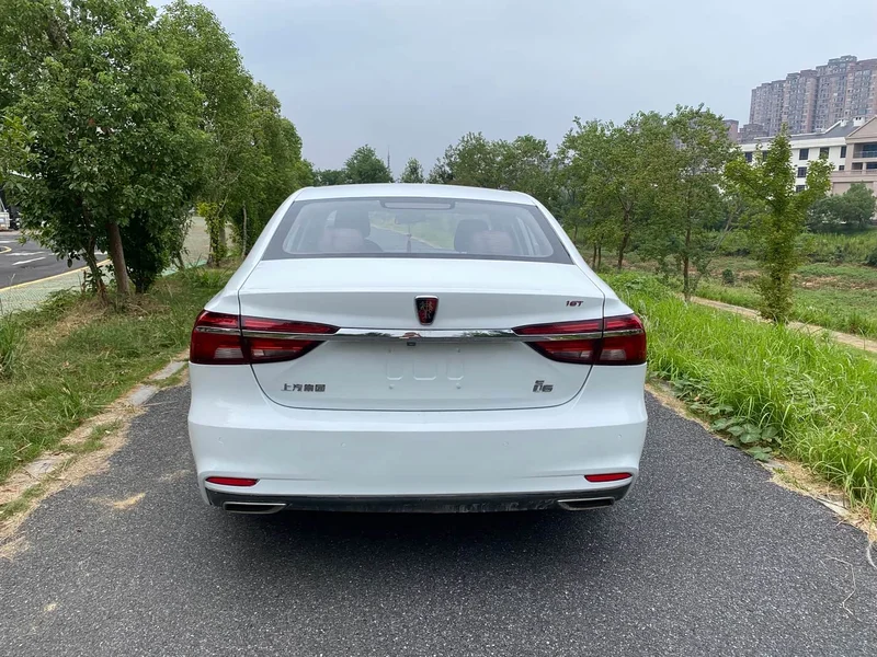 Roewe i6 Classic — фото 6