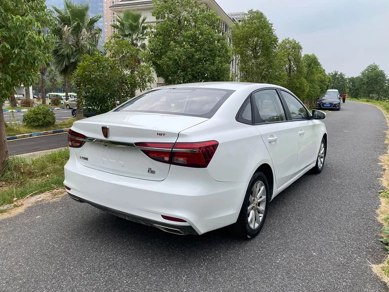 Roewe i6 Classic — фото 8