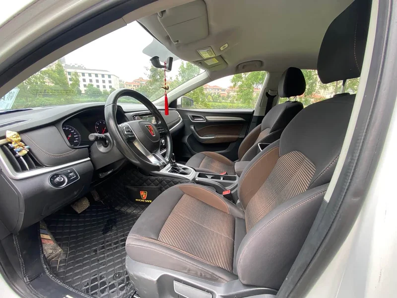 Roewe i6 Classic — фото 10