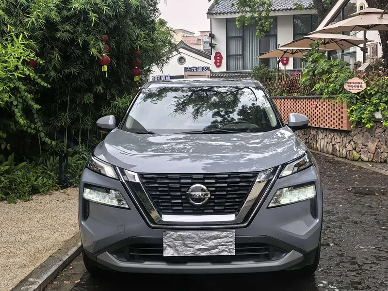 Nissan X-Trail — фото 2