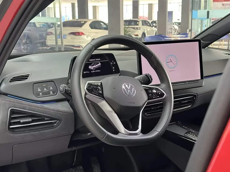 Volkswagen ID.3 — фото 13
