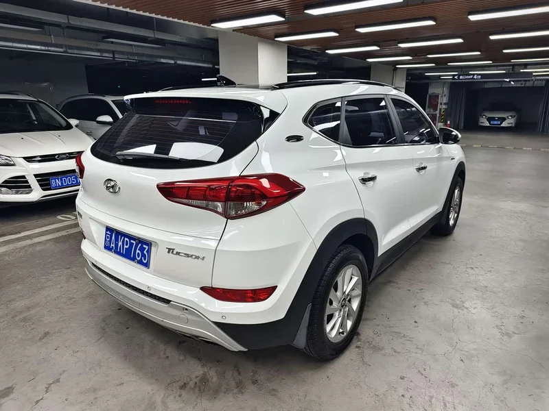 Hyundai Tucson — фото 4