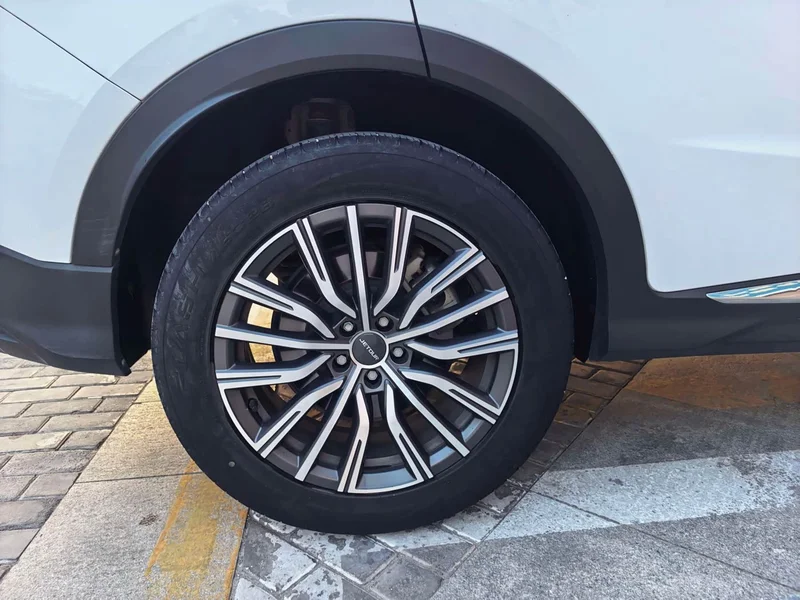 Jetour X70 PLUS — фото 10