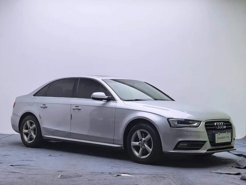 Audi A4L — фото 6