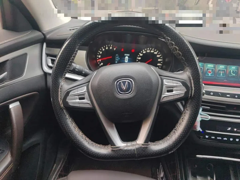 Changan CS35PLUS — фото 11