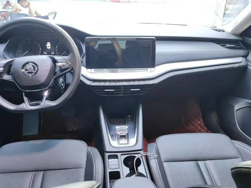 Volkswagen Octavia — фото 9