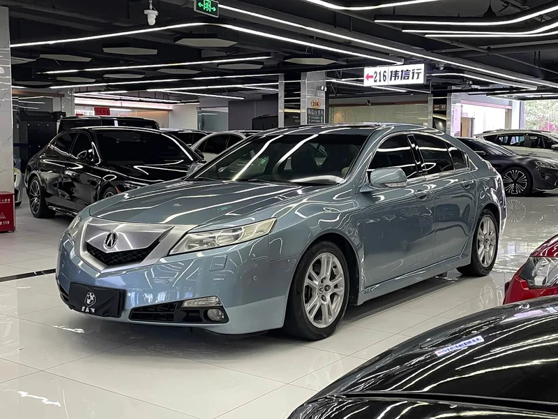 Acura TL — фото 1