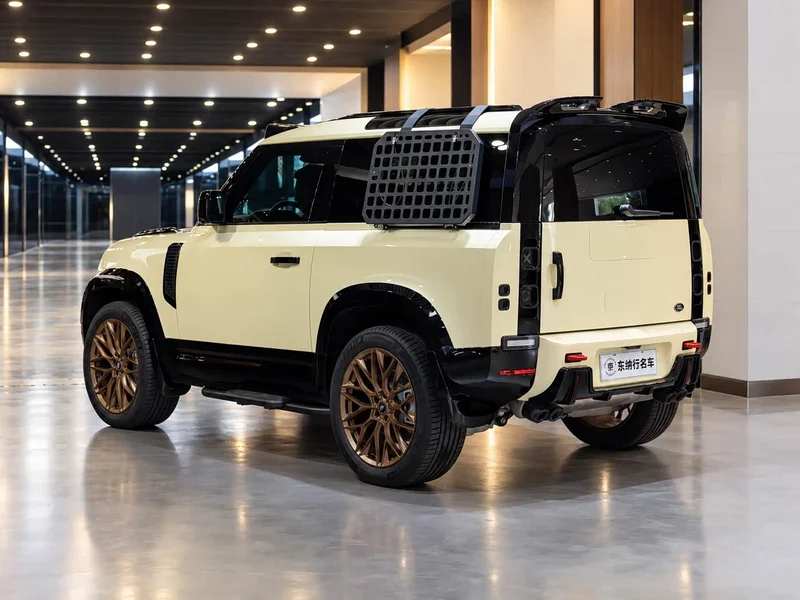 Land Rover Defender — фото 4