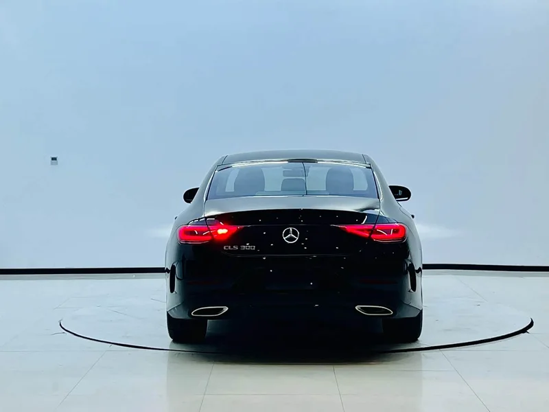 Mercedes-Benz CLS — фото 14