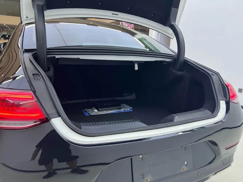 Mercedes-Benz CLS — фото 23