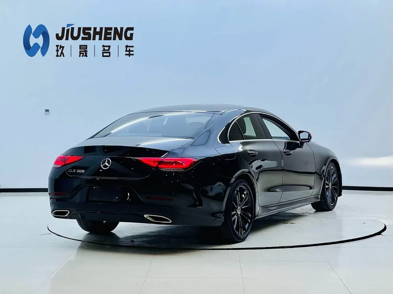 Mercedes-Benz CLS — фото 3