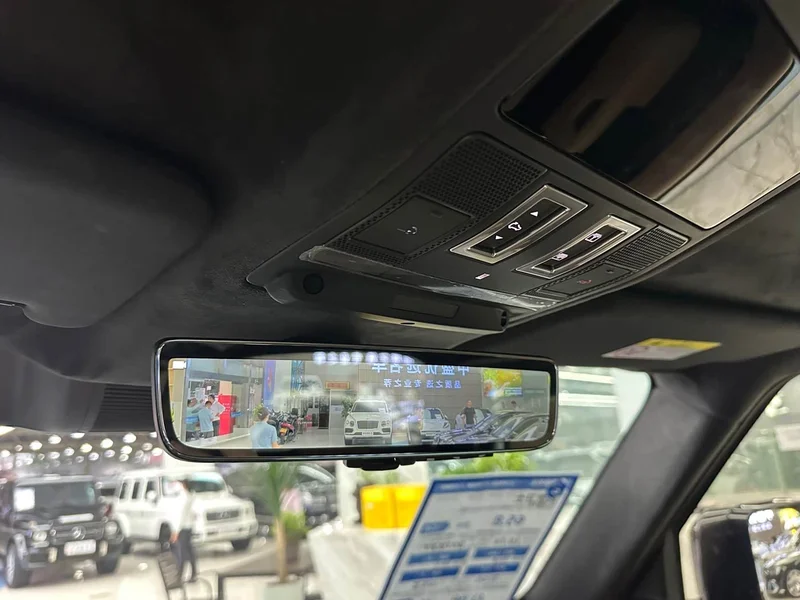 Land Rover Defender — фото 12