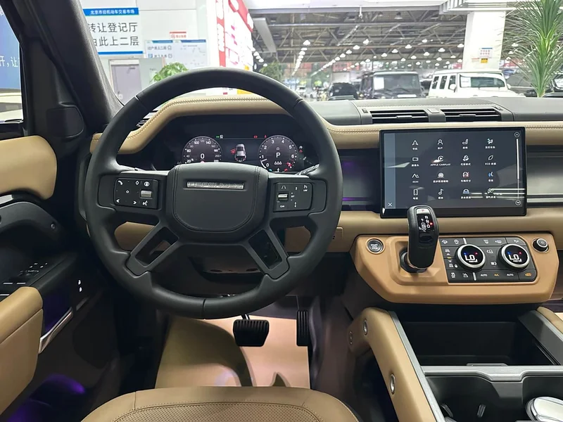 Land Rover Defender — фото 21
