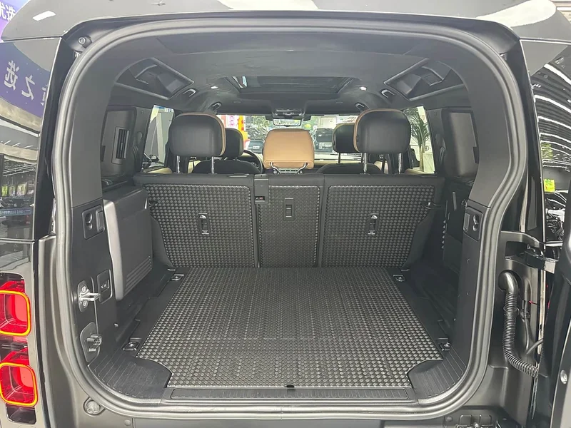 Land Rover Defender — фото 29