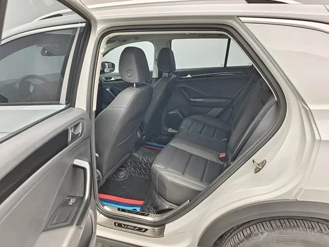 Volkswagen T-ROC Tange — фото 11