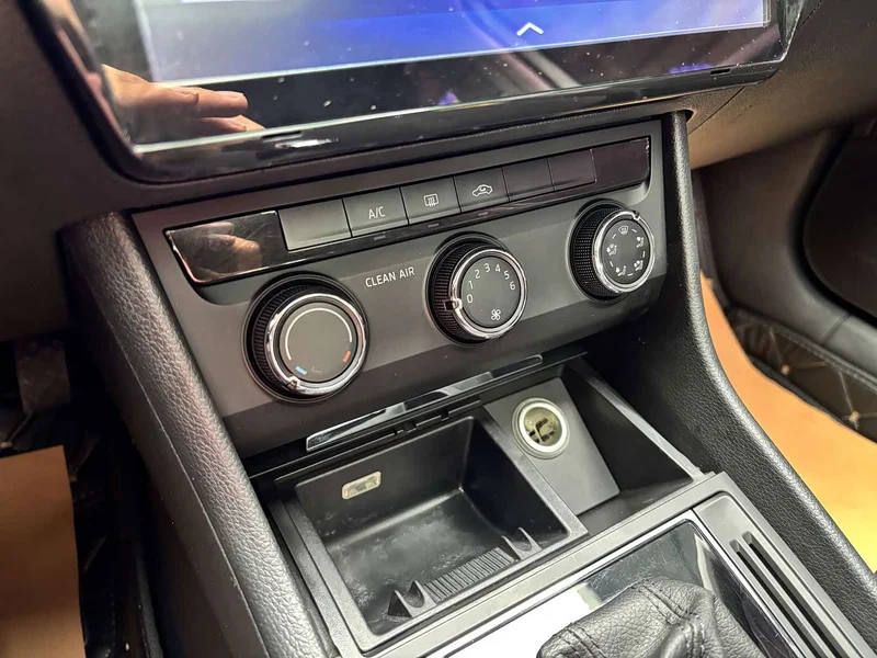 Skoda Superb — фото 15