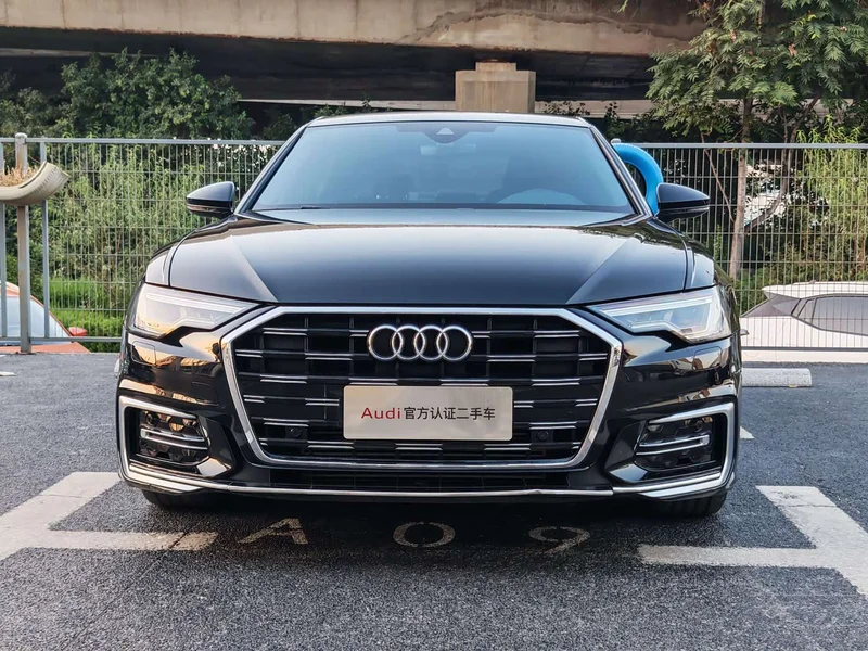 Audi A6L — фото 2