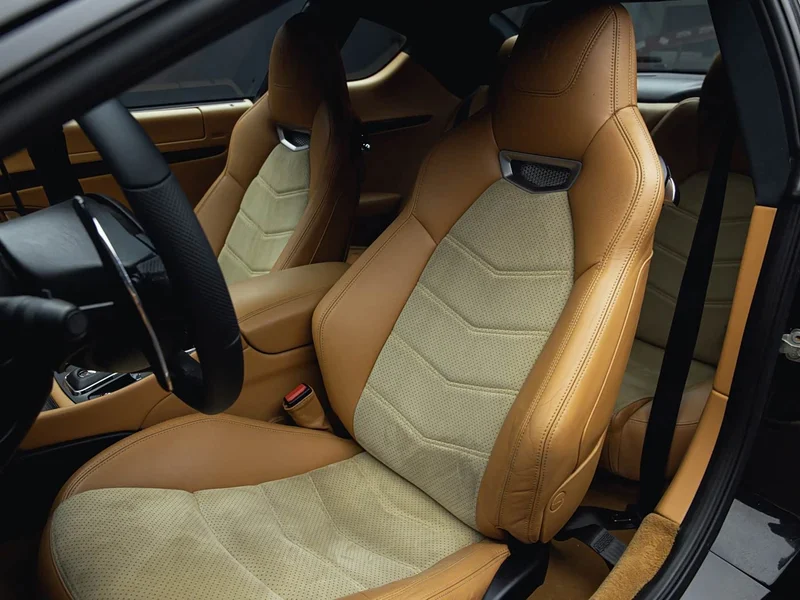 Maserati GranTurismo — фото 14