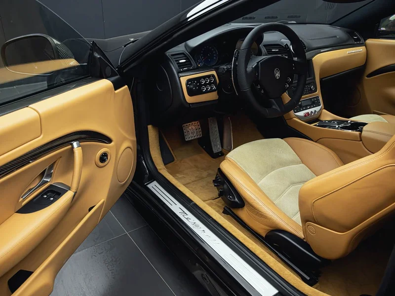Maserati GranTurismo — фото 10