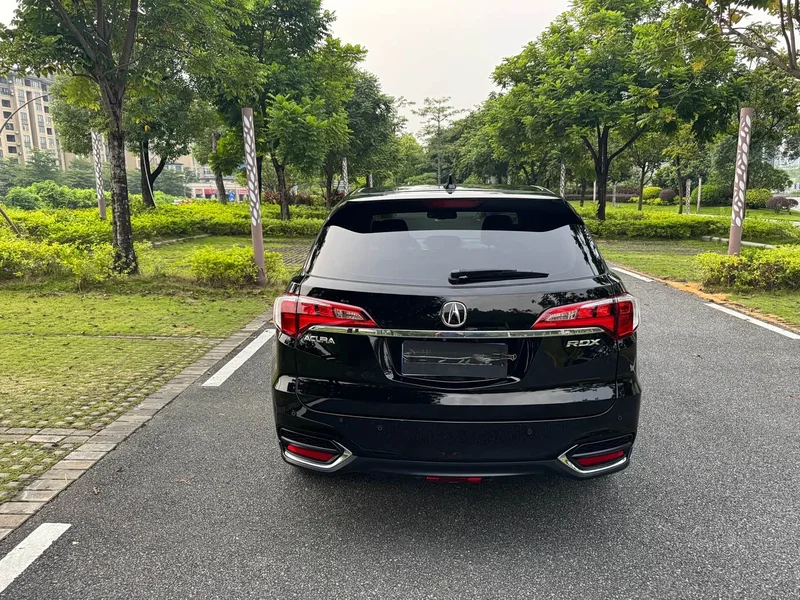 Acura RDX — фото 8