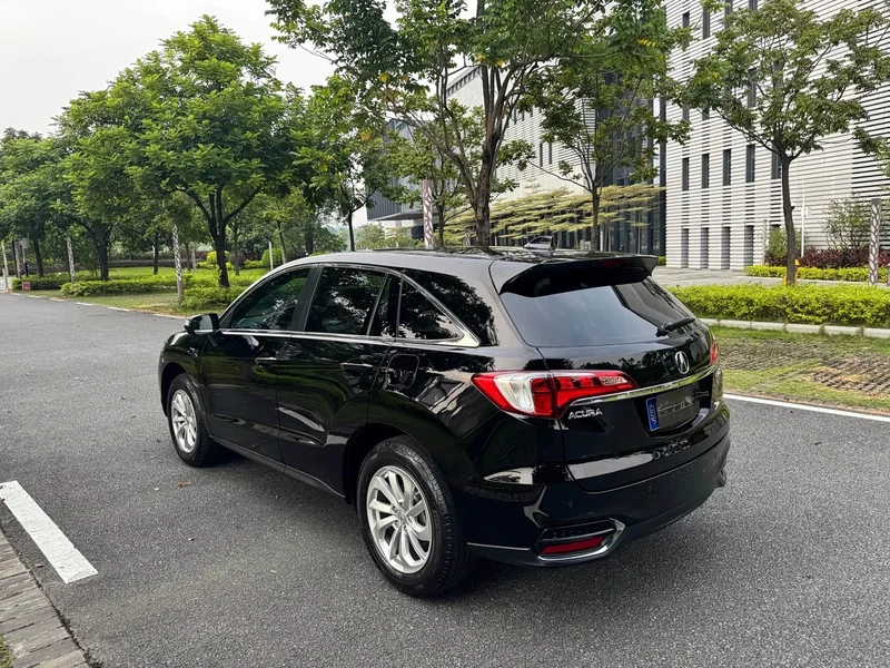Acura RDX — фото 9