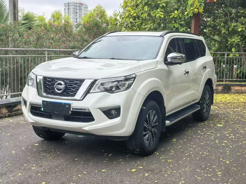 Nissan Terra — фото 1