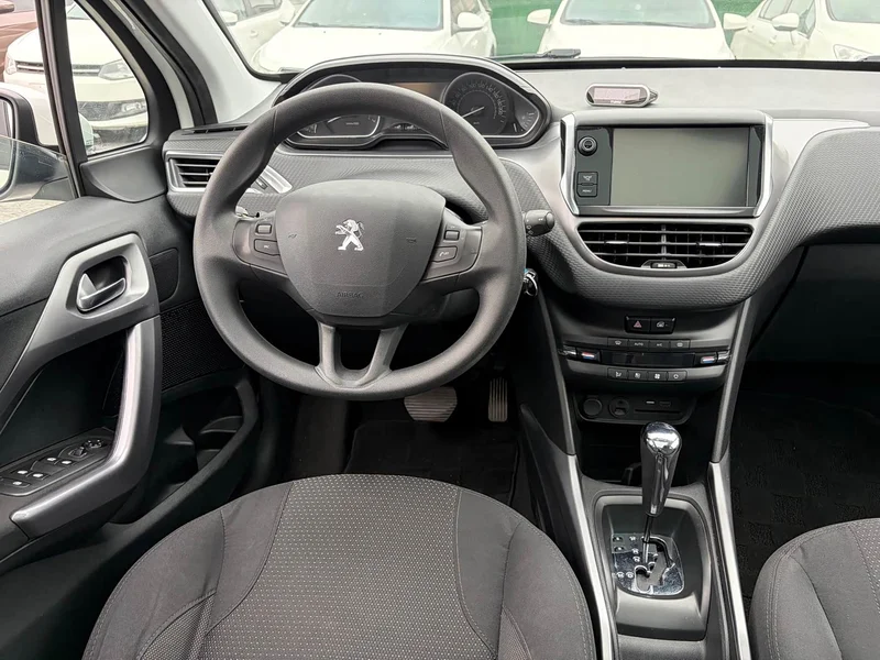 Peugeot 2008 — фото 10