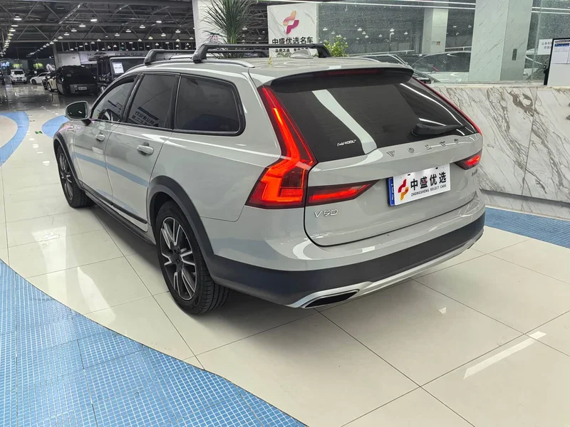 Volvo V90 — фото 4