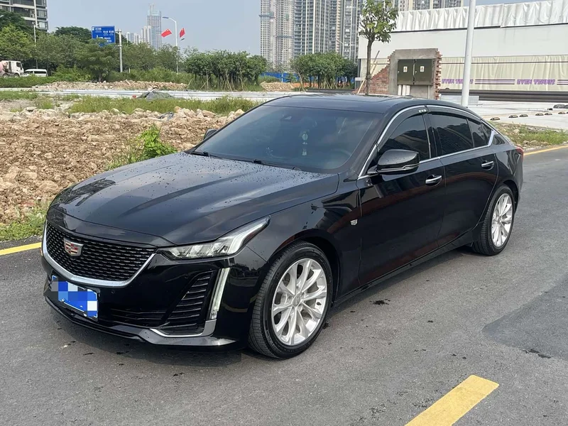 Cadillac CT5 — фото 1