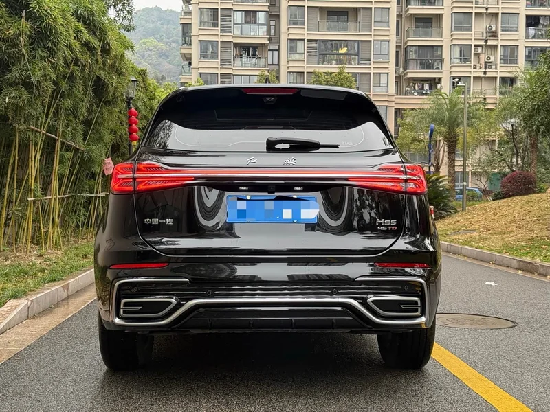Hongqi HS5 — фото 16