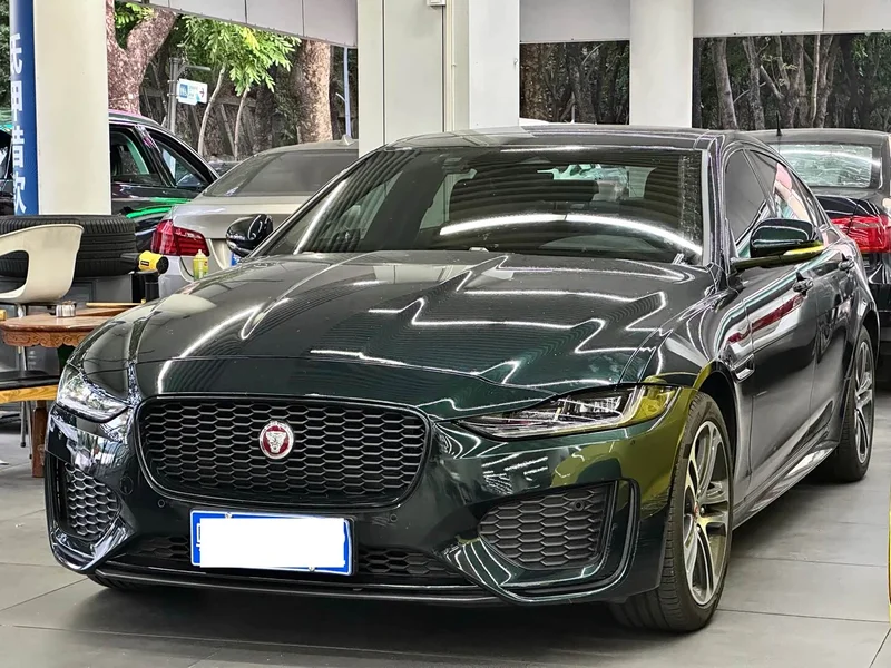 Jaguar XEL — фото 1