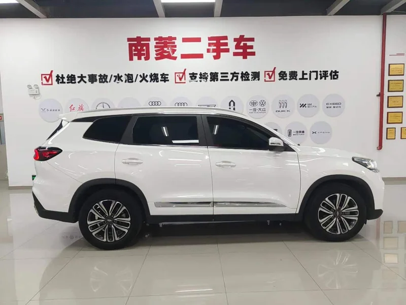 Chery Tiggo 8 — фото 6