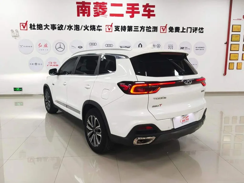 Chery Tiggo 8 — фото 8