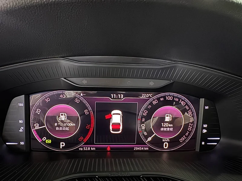 Skoda Superb — фото 13