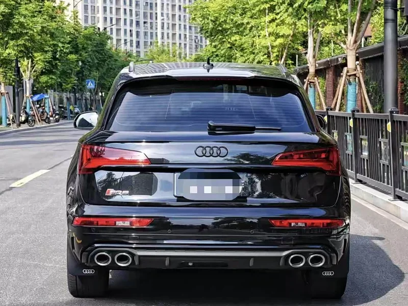 Audi SQ5 — фото 6