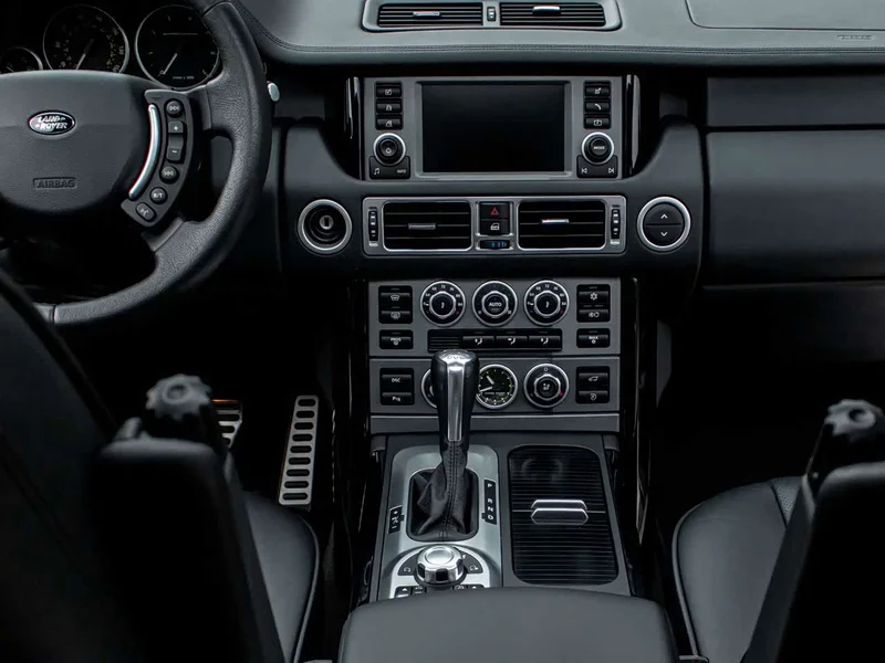 Land Rover Range Rover — фото 14