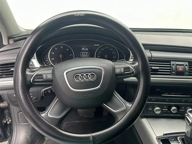 Audi A6L — фото 18