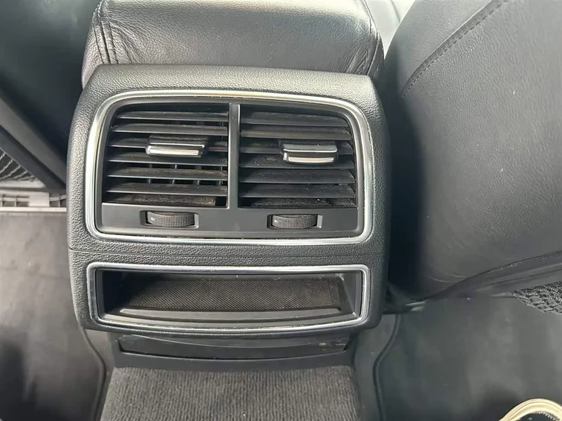 Audi A6L — фото 24